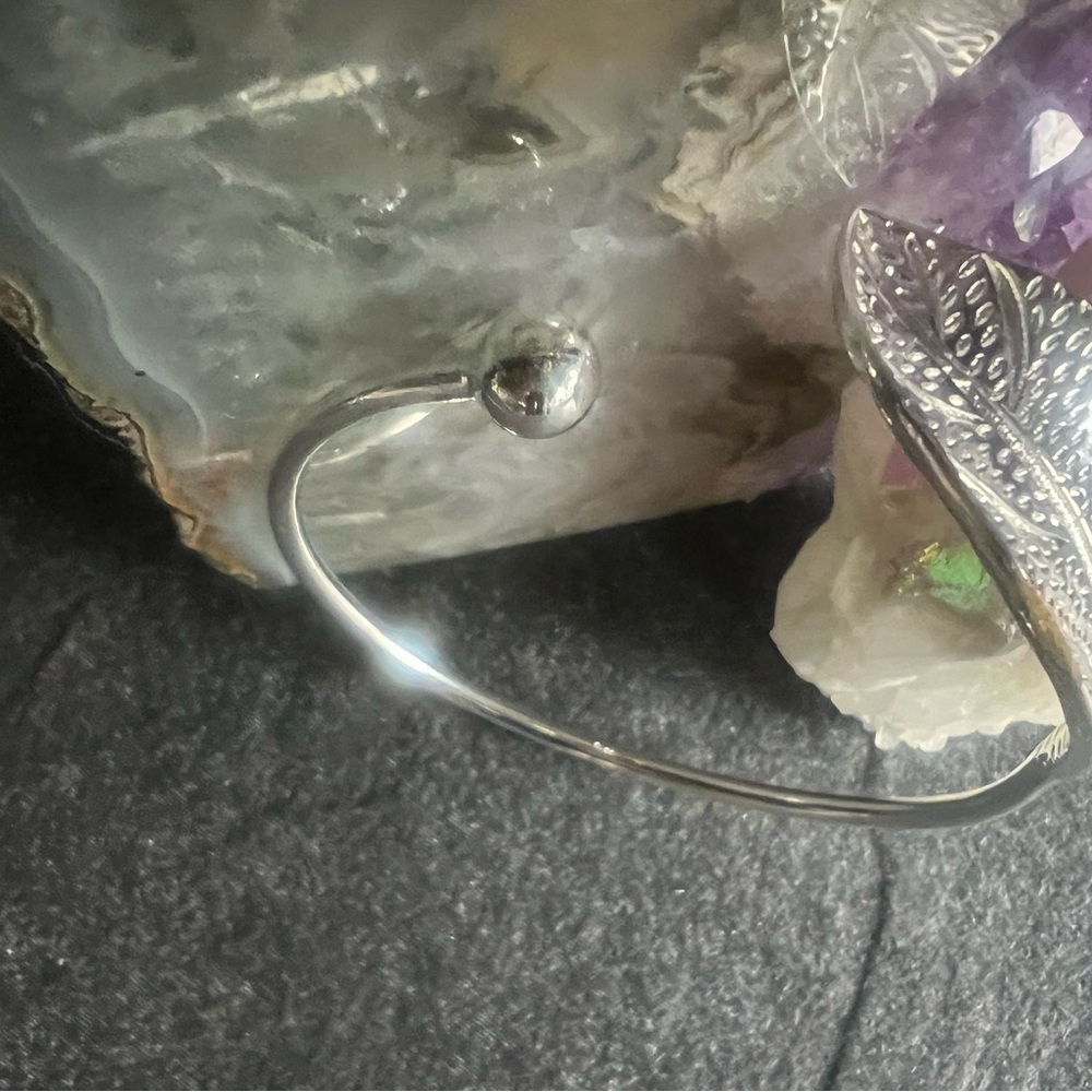 Silver Leaf adjustable bangle - Picture 10 of 16